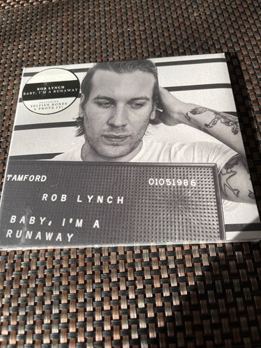 Rob lynch baby a - rob,